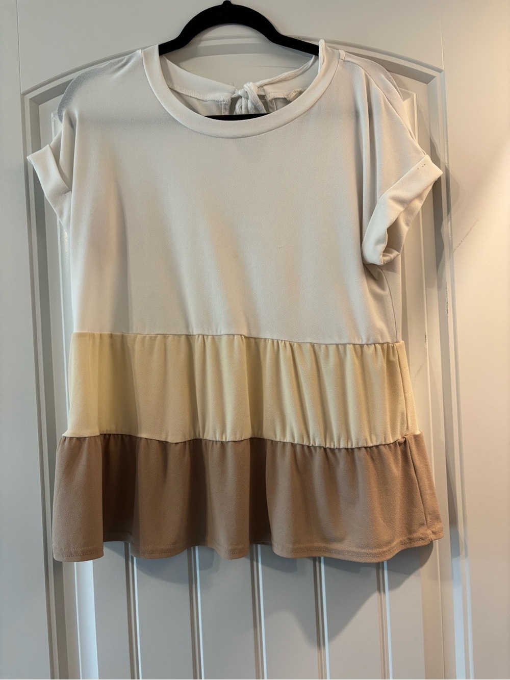 Tiered Colorblock Short Sleeve Blouse - Cream, Yellow, Tan